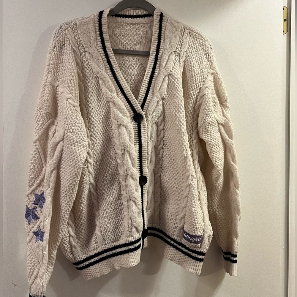 Cardigan. Size XXL. EUC.
